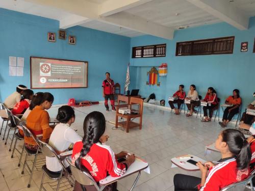 Sosialisasi Pendataan Anggota PMR dan Aplikasi SIAMO