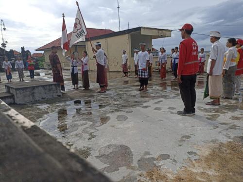Pelantikan Anggota Baru PMR Wira SMK PGRI Klungkung