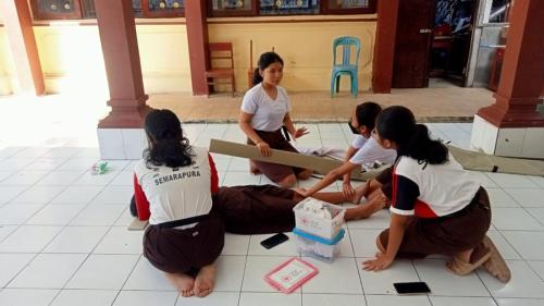Latihan PMR Madya SMPN 2 Semarapura