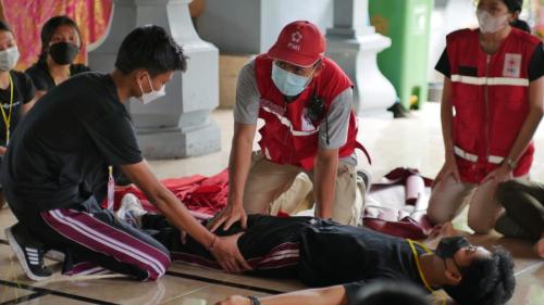 Pelatihan Pertolongan Pertama