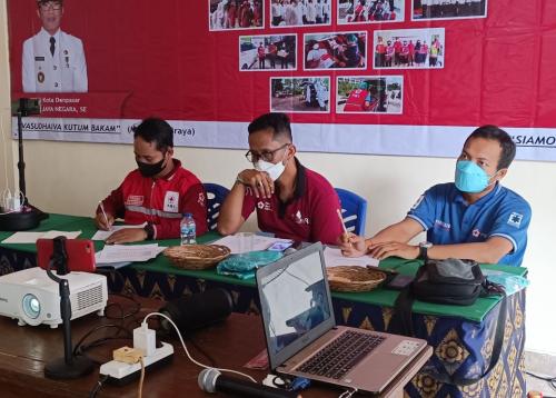 Juri Lomba REDAKSI 4 KSR-PMI Unit Poltekes Kemenkes Denpasar