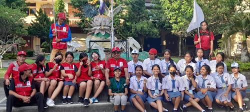 Pelantikan Anggota Baru PMR Wira SMKN 1 Klungkung
