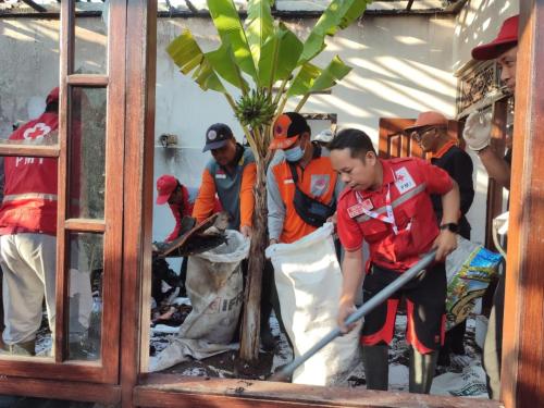 Assessment Kebakaran Rumah di Dusun Pakel Desa Sampalan Tengah Kecamatan Dawan